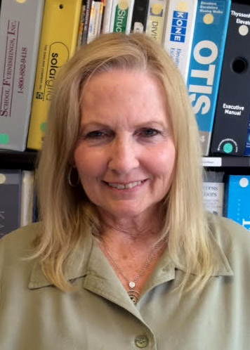 Lisa J. MacCartney